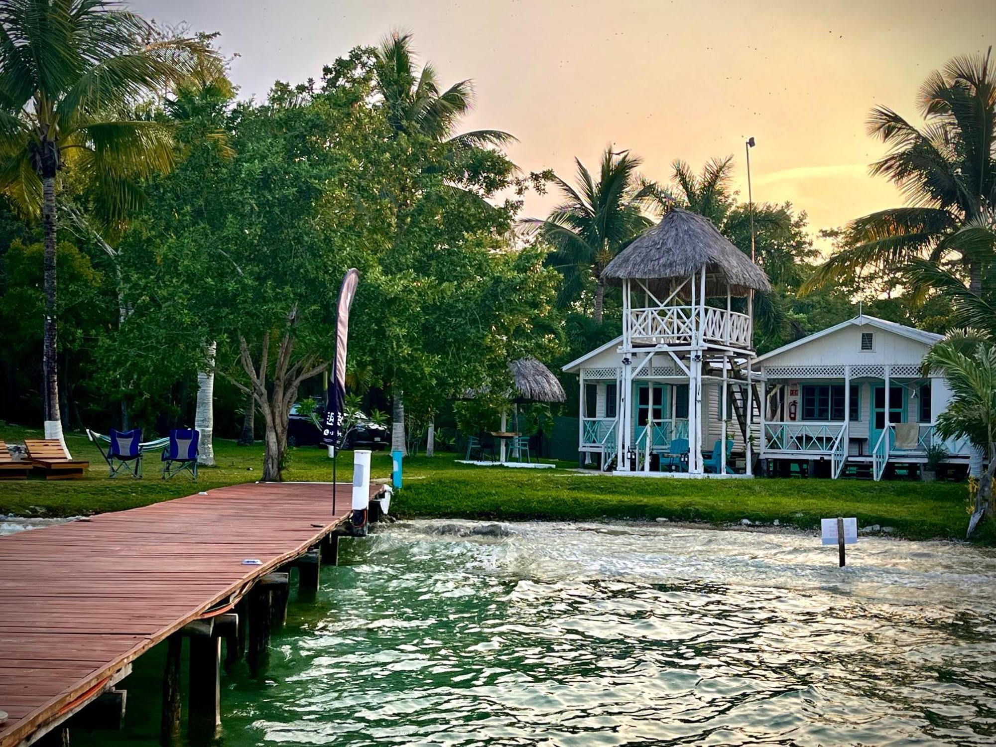 Cabana Con Muelle Privado En La Laguna De Бакалар Экстерьер фото