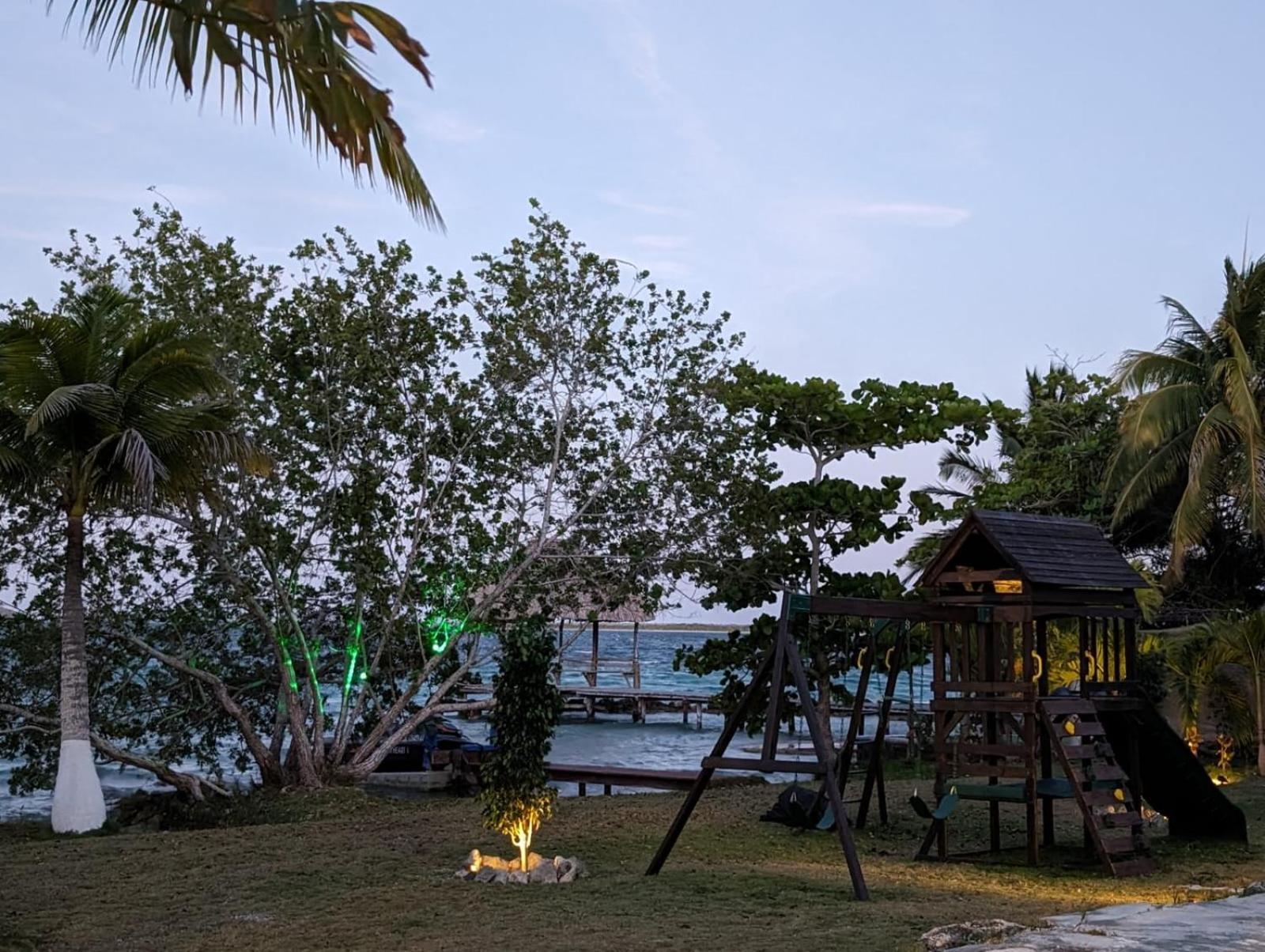 Cabana Con Muelle Privado En La Laguna De Бакалар Экстерьер фото